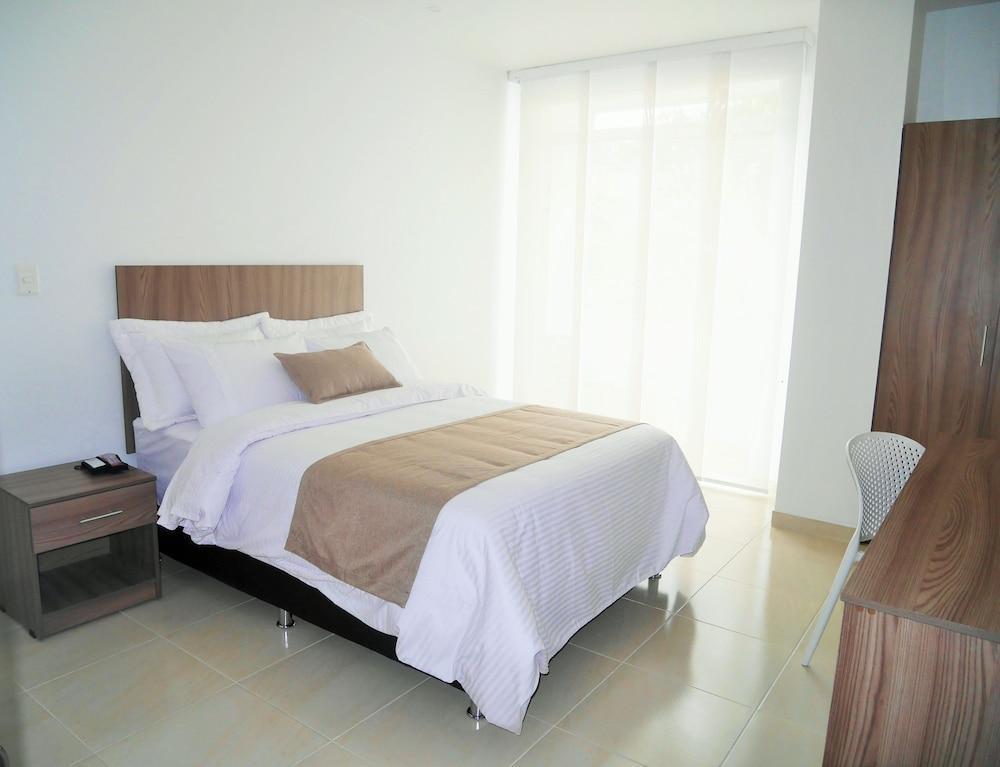 קאלי Torca Hotel מראה חיצוני תמונה