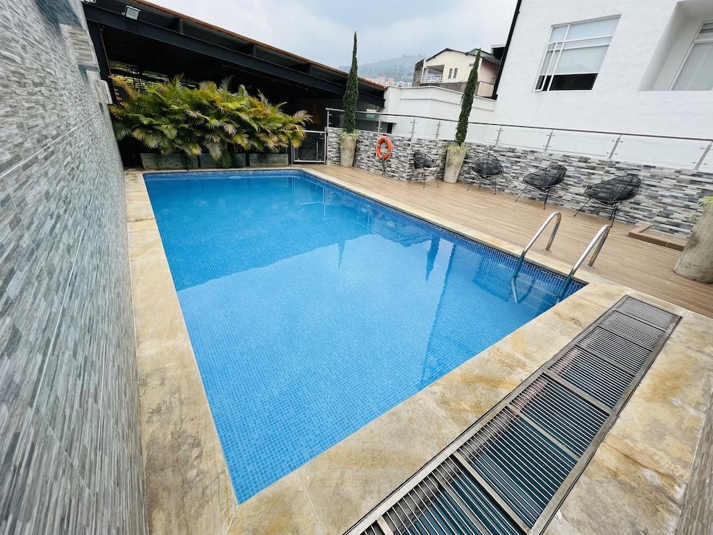 קאלי Torca Hotel מראה חיצוני תמונה