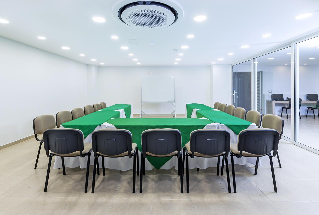 קאלי Torca Hotel מראה חיצוני תמונה